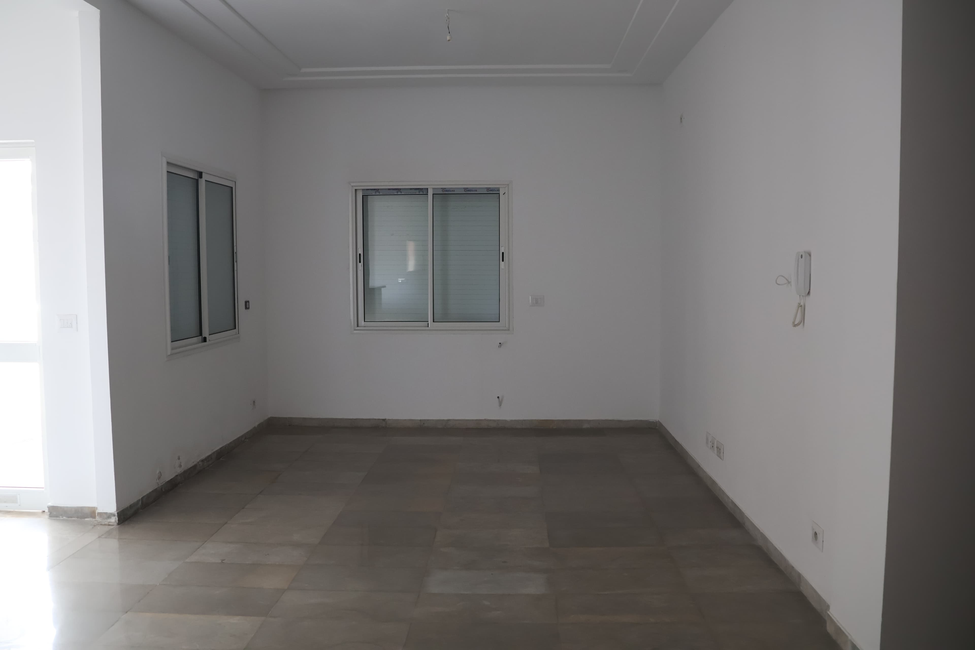 Appartement S+3 à Vendre – 2ᵉ Étage Résidence Essaraya Ben Arous - Image 5