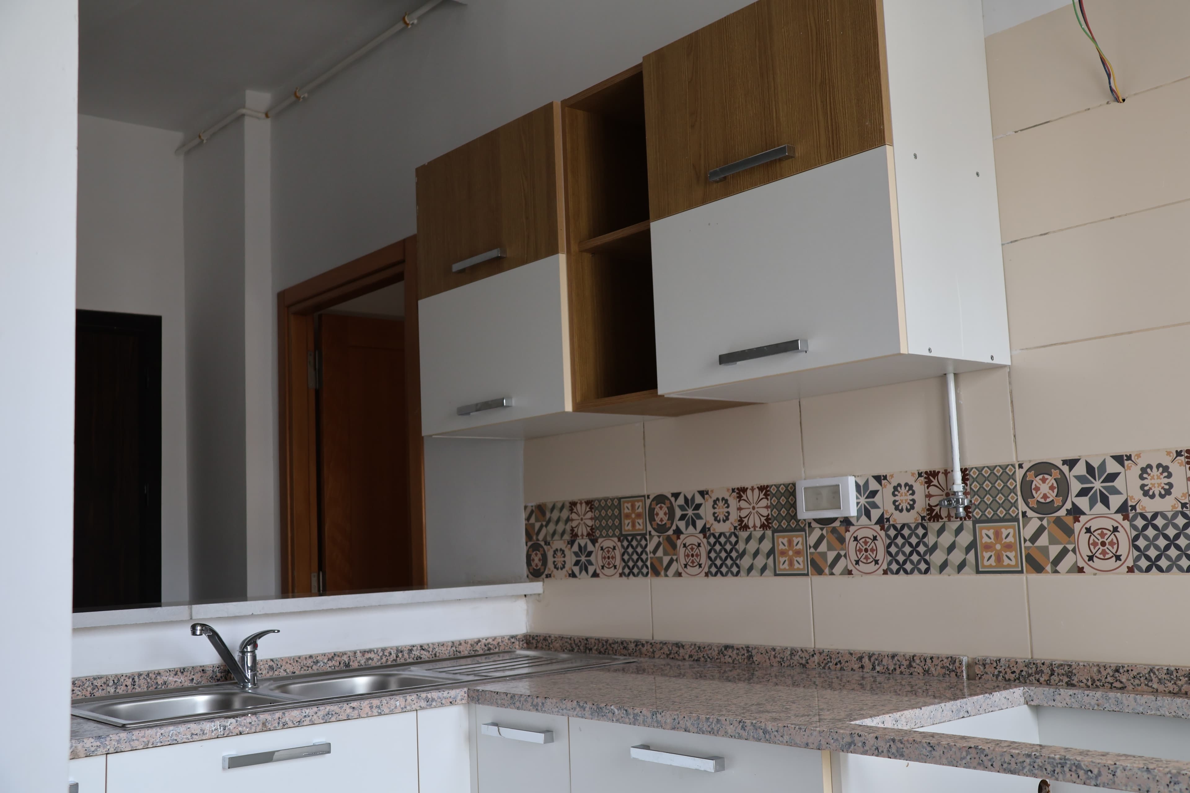 Appartement S+3 à Vendre – 2ᵉ Étage Résidence Essaraya Ben Arous - Image 6