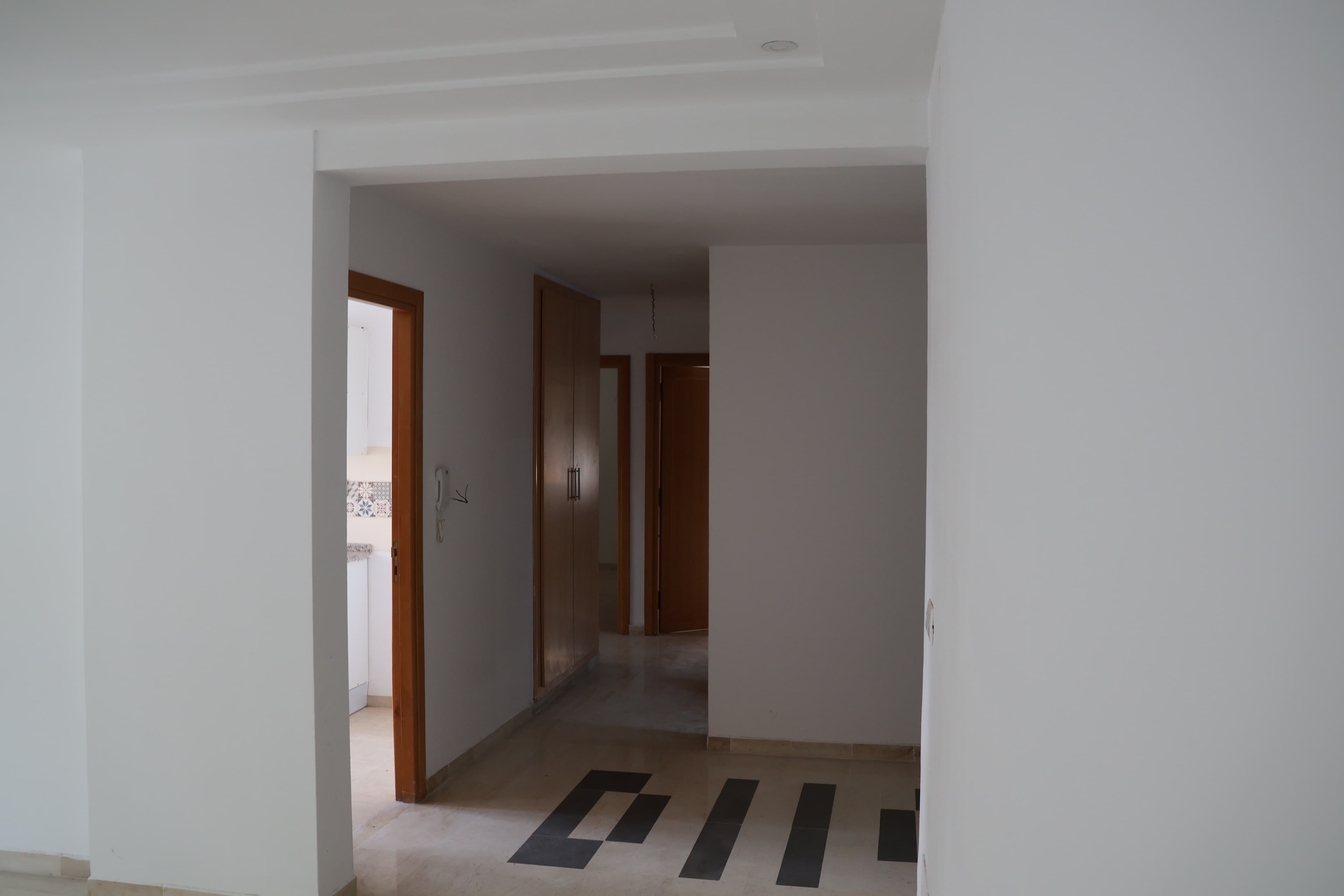 Appartement S+3 à vendre – Rez-de-chaussée - Résidence Essaraya, Ben Arous - Image 5